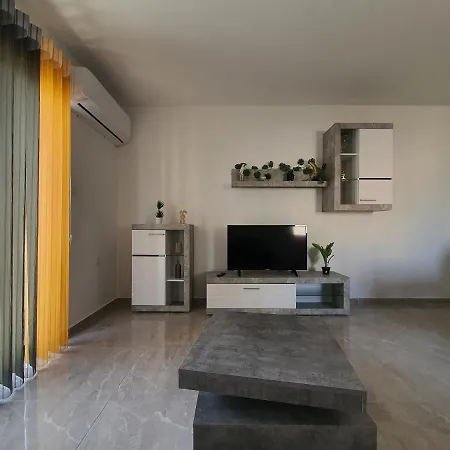 Appartement Pretty 2 Bedroom With Shared Pool San Pawl il-Baħar