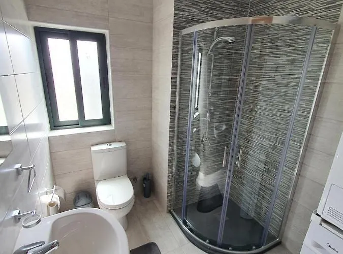 Pretty 2 Bedroom With Shared Pool Daire St. Paul's Bay